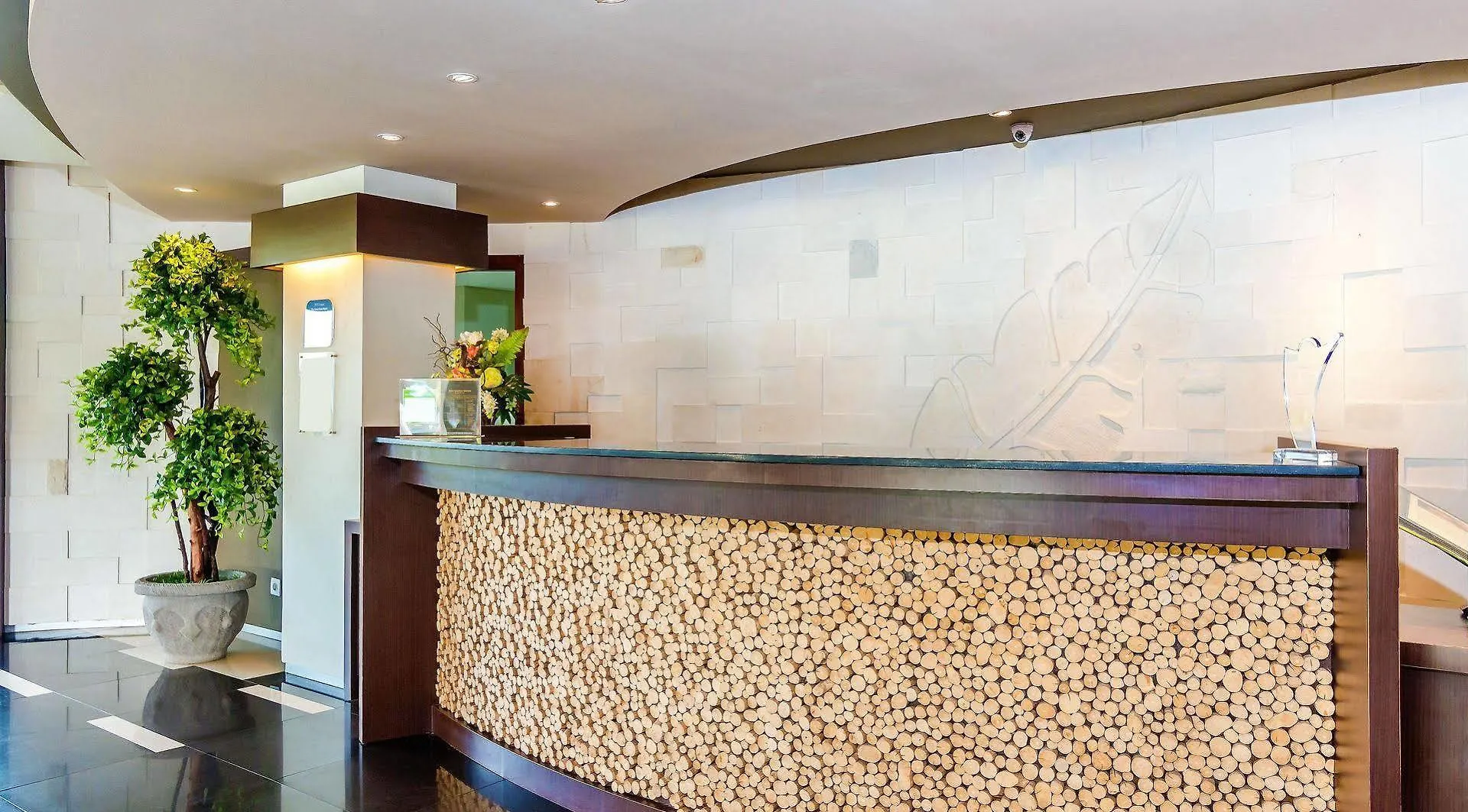 Zen Rooms Kuta Setiabudi Indonesia
